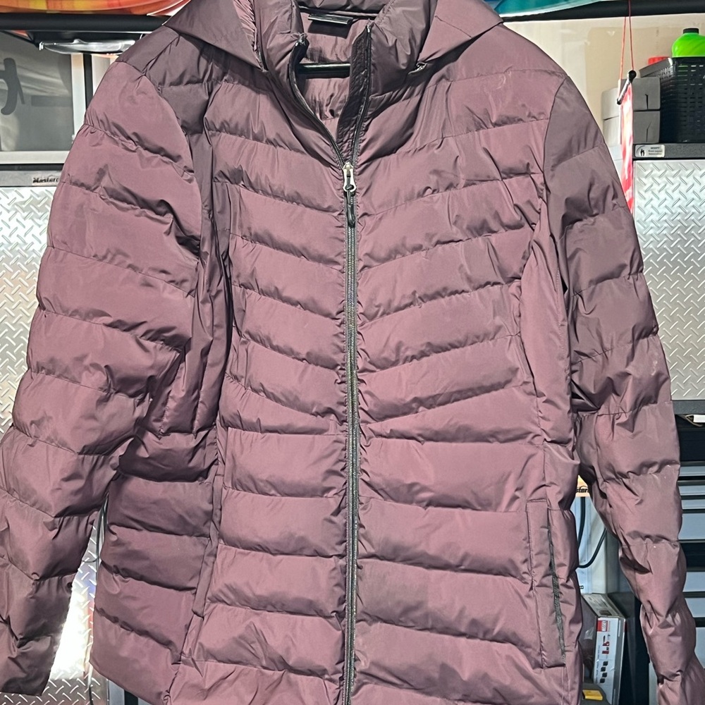 Stylish Women's Puffer Jacket in Plum